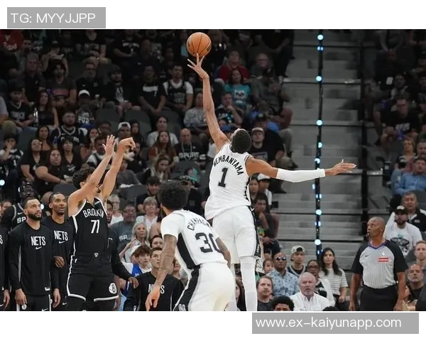 文班亚马重返首发状态上半场表现出色砍下16分6篮板2抢断正负值高达21 文班亚马重返首发状态上半场表现出色砍下16分6篮板2抢断正负值高达21